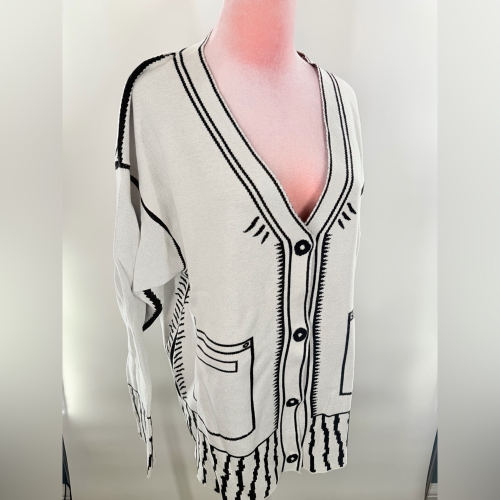 NWOT Shein Curve 2-D Print Cardigan - Picture 9 of 11